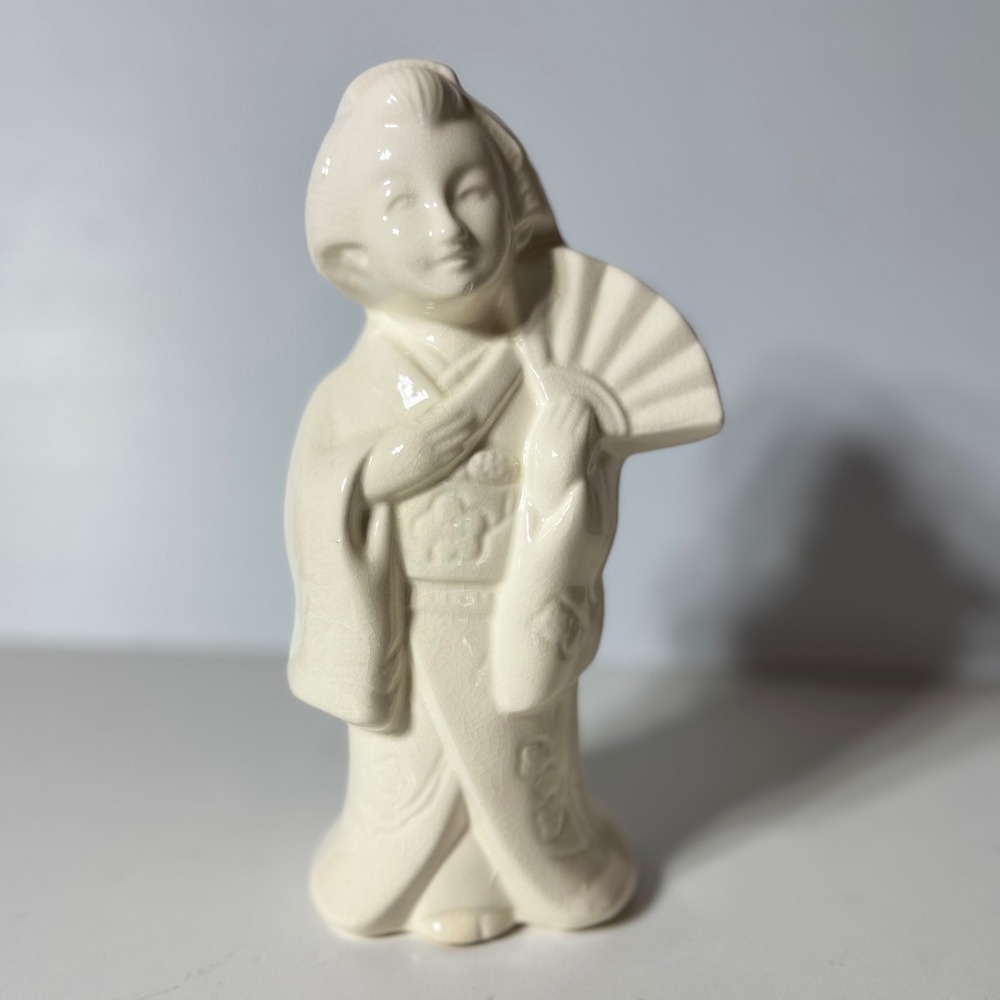 Benihana Geisha Girl Ceramic Tiki Mug Vase Off-White Cream Japan Vintage 8"